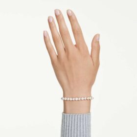 Matrix Tennis Bracelet Crystal Pearl, Round Cut, White, Gold-Tone Plated Matrix Tennis Bracelet Crystal Pearl, Round Cut, White, Gold-Tone Plated