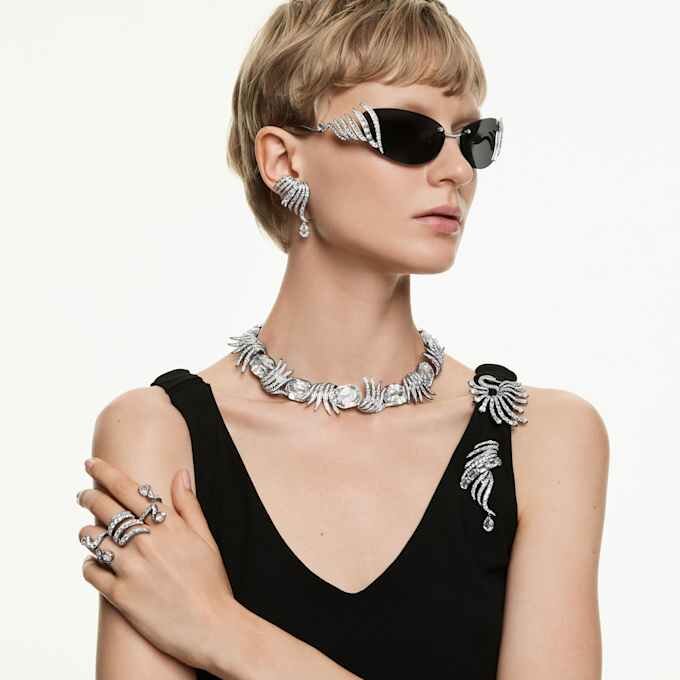 The Vienna Collection Ear Cuffs Feather, White, Ruthenium Plated The Vienna Collection Ear Cuffs Feather, White, Ruthenium Plated